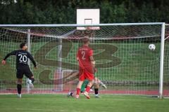 Kreisliga - Saison 2026/27- SV Zuchering - Türkisch SV Ingolstadt -Noel Musial TW Zuchering - Akif Abasikeles schwarz Türkisch - Laurenz Klein rot Zuchering - Foto: Meyer Jürgen