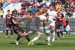 2.BL; FC Ingolstadt 04 - Holstein Kiel; Michael Heinloth (17, FCI) Torschuß, Porath Finn (27 Kiel) stört