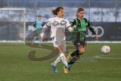 3. Liga; Testspiel, FC Ingolstadt 04 - SpVgg Greuther Fürth; Tim Civeja (8, FCI) Nils Seufert (8 Fürth)