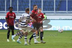 3. Liga; MSV Duisburg - FC Ingolstadt 04; Zweikampf Kampf um den Ball Rico Preißinger (6, FCI) Marvin Bakalorz (6 MSV) Hans Nunoo Sarpei (18 FCI)