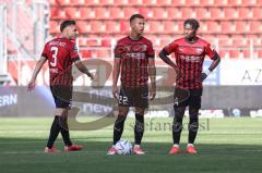 3. Liga; FC Ingolstadt 04 - Viktoria Köln; Freistoß Dominik Franke (3 FCI) Marcel Costly (22, FCI) Hans Nunoo Sarpei (18 FCI)