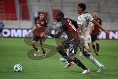 3. Liga - Saison 2026/27 - FC Ingolstadt 04 - TSG Hoffenheim II - Joseph Ganda (Nr.16 - FCI) - Tristan Spranger (Nr.13 - Hoffenheim) - Foto: Meyer Jürgen
