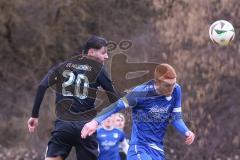 Freundschaftsspiel - Saison 2025/26 - SV Menning - SV Manching - Leon Peric (Nr.20 - SV Manching) - Moritz Faigle blau Menning  - Foto: Meyer Jürgen