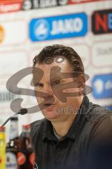 3. Liga; Rot-Weiss Essen - FC Ingolstadt 04; Interview Pressekonferenz Cheftrainer Uwe Koschinat (RWE)