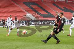 2.BL; FC Ingolstadt 04 - SG Dynamo Dresden; Flanke Marcel Gaus (19, FCI) zum 2:0 Tor Jubel Treffer Stefan Kutschke (30, FCI)