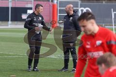 3.Liga - Saison 2022/2023 - FC Ingolstadt 04 -  - Cheftrainer Michael Köllner (FCI) beim ersten Training - Cheftrainer Michael Köllner (FCI) im Gespräch mit Co-Trainer Maniyel Nergiz (FCI) - Foto: Meyer Jürgen