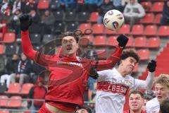3. Liga - Saison 2025/26 - FC Ingolstadt 04 - VFB Stuttgart II - Julian Kügel (Nr.29 - FCI) - Alexandre Azevedo (Nr.3 - VFB Stuttgart II) - Foto: Meyer Jürgen