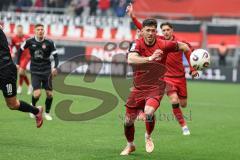 3. Liga; FC Ingolstadt 04 - Rot-Weiss Essen; Linus Rosenlöcher (19, FCI) Dennis Kaygin (10, FCI)