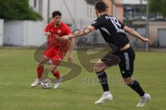 Bayernliga Süd - Saison 2022/2023 - FC Ingolstadt 04 - FC Memmingen - Renato Domislic (Nr.17 - FCI II) - David Remiger schwarz Memmingen - Foto: Meyer Jürgen