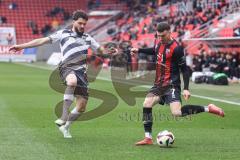 3. Liga; FC Ingolstadt 04 - SV Sandhausen; Zweikampf Kampf um den Ball Dennis Borkowski (7, FCI) Girdvainis Edvinas (2 SVS)
