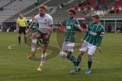 3. Liga - VfB Lübeck - FC Ingolstadt 04 - Björn Paulsen (4, FCI) Akono Cyrill (14 Lübeck) Hertner Sebastian (3 Lübeck)