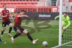 3. Liga - FC Ingolstadt 04 - TSV 1860 München - Elfmeter Dennis Eckert Ayensa (7, FCI), Nachschuß und wird gefoult, Torwart Kretzschmar Tom (40, 1860)