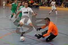 Lotto - Hallen - Bayerncup -  Saison 2022/2023 - TSV Gaimersheim - FC Rockolding - Carlo Leilich weiss Gaimersheim - Florian Wagner Torwart Rockolding -  Foto: Meyer Jürgen