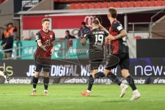 3. Liga; FC Ingolstadt 04 - SV Waldhof Mannheim; Tor Jubel Treffer Ausgleich 1:1 durch Sebastian Grönning (11, FCI) Mladen Cvjetinovic (19, FCI) Julian Kügel (31, FCI)