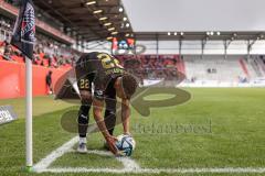 3. Liga; FC Ingolstadt 04 - MSV Duisburg; Ecke Felix Marcel Costly (22, FCI) danach folgt 2:0 durch Ryan Malone (16, FCI)