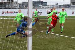 2. Frauen-Bundesliga - Saison 2021/2022 - FC Ingolstadt 04 - VFL Wolfsburg II - Wagner Melanie Torwart Wolfsburg - Maier Ramona (#18 FCI) - Foto: Meyer Jürgen