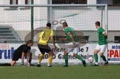 Kreisliga - Saison 2023/2024 - FC Gerolfing - FC Hitzhofen/Oberzell - Der 0:1 Führungstreffer durch Faruk Rencber gelb #6 Hitzhofen - Lukas Achhammer #8 grün Gerolfing - Michael Oblinger Torwart Gerolfing - jubel - Matthias Hamm #17 grün rechts Gerolfing 