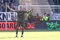 3. Liga; Erzgebirge Aue - FC Ingolstadt 04; Mladen Cvjetinovic (19, FCI) bietet sich an