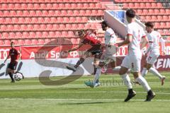 3. Liga - FC Ingolstadt 04 - FSV Zwickau - #fc35#Schuß zum Tor Nkansah Steffen (25 Zwickau) Stanic Jozo (6 Zwickau) Möker Yannik (27 Zwickau)