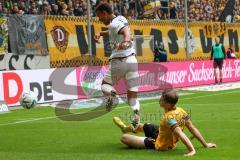 3.Liga - Saison 2022/2023 - Dynamo Dresden - FC Ingolstadt 04 - Marcel Costly (Nr.22 - FCI) - Kyrylo Melichenko (Nr.17 - Dynamo Dresden) - Foto: Meyer Jürgen