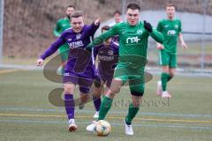 Testspiel - Fußball - SV Manching - VFR Neuburg/Donau  - Benedikt Vollnhals (#9 Manching) - Klink Stefan lila Neuburg - Foto: Jürgen Meyer