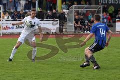 Kreisliga - Saison 2022/2023 - TSV Gaimersheim - FC Sandersdorf - Manuel Bittlmayer weiss Gaimersheim - Christian Winkler blau Sandersdorf - Foto: Meyer Jürgen