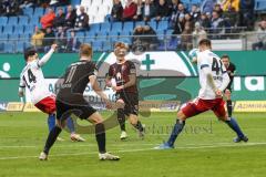 2.BL; Hamburger SV - FC Ingolstadt 04; Reis Ludovit (14 HSV) Christian Gebauer (22, FCI) Maximilian Beister (11, FCI) Vuskovic Mario (44 HSV)