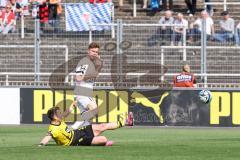 3. Liga; Borussia Dortmund II - FC Ingolstadt 04; Sebastian Grönning (11, FCI) Göbel Patrick (17 BVB2)