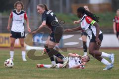 2. Bundesliga Frauen - Saison 2024/25 - FC Ingolstadt 04 Frauen - Eintracht Frankfurt II - Nadja Burkhard (Nr.7 - FCI Frauen) - Zimmermann Tessa weiss Frankfurt am Boden - Wallrabenstein Emily weiss Frankfurt rechts  - Foto: Meyer Jürgen