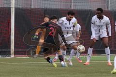 Freundschaftsspiel - Saison 2025/26 - FC Ingolstadt  II - ASV Neumarkt - Muhammed Atak (Nr.2 - FC Ingolstadt II) - Elias Schumm schwarz Neumarkt  - Foto: Meyer Jürgen