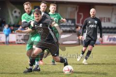 Kreisklasse - Saison 2025/26- TSV Gaimersheim II - SV Lippertshofen - Kai Lautenschläger grün Lippertshofen -  - Denis Janjic schwarz Gaimersheim - Foto: Meyer Jürgen