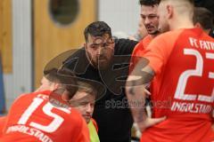 Lotto - Hallen - Bayerncup - Oberbayern -  Saison 2022/2023  - FC Fatih Ing - FC Penzberg - Finale - 1:0 - Die Mannschaft vor der Verlängerung motiviert sich - Fatih Topcu - Foto: Meyer Jürgen