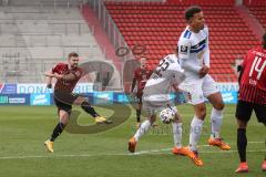 3. Liga - FC Ingolstadt 04 - Waldhof Mannheim - Schuß Marc Stendera (10, FCI) trifft Just Jan (22 Mannheim)