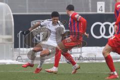 3. Liga; Testspiel, FC Ingolstadt 04 - 1. FC Heidenheim; Justin Butler (31, FCI) Zweikampf Kampf um den Ball Theuerkauf, Norman (30 HDH)