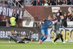 2.BL; FC St. Pauli - FC Ingolstadt 04, Dennis Eckert Ayensa (7, FCI) Aremu Afeez (14 Pauli)