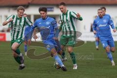 Landesliga - Saison 2025/26 - SV Manching - VFB Durach - Fabian  Neumayer (Nr.9 - SV Manching) - Gruber Christoph blau Durach  - Foto: Meyer Jürgen