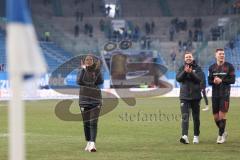 3. Liga - Saison 2025/26 - Hansa Rostock - FC Ingolstadt 04  -  Die Mannschaft bedankt sich bei den Fans - jubel - Cheftrainerin Sabrina Wittmann (FCI) - Foto: Meyer Jürgen