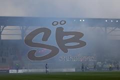 2.BL; FC Ingolstadt 04 - FC Hansa Rostock; Fan Fankurve Banner Fahnen Spruchband Rostock Bengalos Feuer Rauch