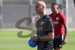 2.BL; FC Ingolstadt 04 - Neuer Cheftrainer Andre Schubert mit Co-Trainer Asif Saric im ersten Training, Cheftrainer André Schubert (FCI)