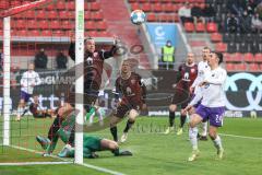 2.BL; FC Ingolstadt 04 - Erzgebirge Aue; Torchance Patrick Schmidt (32, FCI) Torwart Männel Martin (1 Aue)