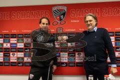 2.BL; FC Ingolstadt 04 - Training, neuer Cheftrainer Rüdiger Rehm, Pressekonferenz, Cheftrainer Rüdiger Rehm (FCI) mit Geschäftsführers Dietmar Beiersdorfer (FCI Sport Kommunikation)