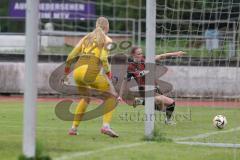 2. Bundesliga Frauen - Saison 2024/25 - FC Ingolstadt 04 Frauen - FSV Gütersloh - Nadja Burkhard (Nr.7 - FCI Frauen) - Krumme Janne Torwart Gütersloh - Foto: Meyer Jürgen