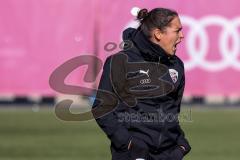 A - Junioren Bundesliga Süd/Südwest -  Saison 2021/2022 - FC Ingolstadt 04 - FC Bayern München - Sabrina Wittmann Trainerin FCI schreit  - Foto: Meyer Jürgen