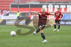 3. Liga; FC Ingolstadt 04 - Rot-Weiss Essen; Tobias Bech (11, FCI)