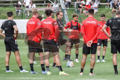 3. Liga; FC Ingolstadt 04 - Trainingslager Südtirol, Cheftrainer Rüdiger Rehm (FCI) Besprechung Team