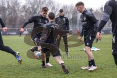 2.BL; FC Ingolstadt 04 - Trainingsstart nach Winterpause, Neuzugänge, Dennis Eckert Ayensa (7, FCI) Marcel Gaus (19, FCI) Florian Pick (FCI) Co-Trainer Thomas Karg (FCI)