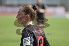 2. Frauen-Bundesliga - Saison 2021/2022 - FC Ingolstadt 04 - SV Henstedt-Ulzburg - Haim Vanessa (#13 FCI) - Foto: Meyer Jürgen