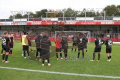 3.Liga - Saison 2023/2024 - SC Verl - FC Ingolstadt 04 - Die Mannschaft bedankt sich bei den Fans -  - Foto: Meyer Jürgen