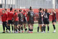 2. Bundesliga Frauen - Saison 2024/25 - FC Ingolstadt 04 Frauen - SC Freiburg II - Abklatschen vor dem Spiel - XXXXX - Foto: Meyer Jürgen