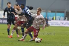 3. Liga - Saison 2025/26 - Waldhof Mannheim  -  FC Ingolstadt 04 - Max Plath (Nr.14 - FC Ingolstadt 04) - Adama Diakhaby (Nr.27 - Waldhof Mannheim) - Foto: Meyer Jürgen